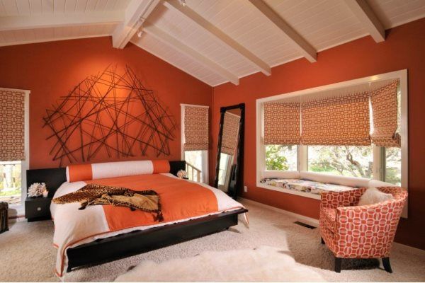 Оранжевый цвет в интерьере фото спальни